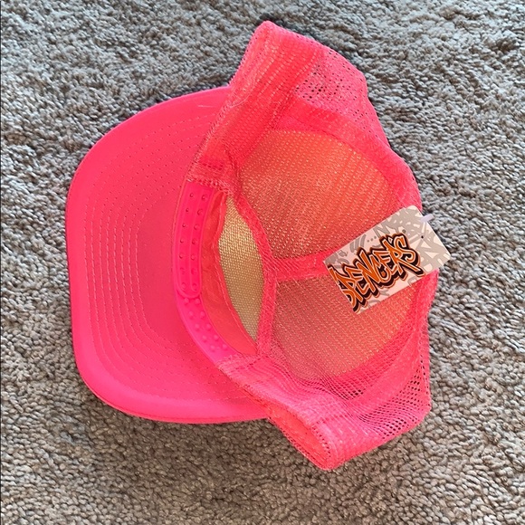 🎉 2xHP 🎉 Drink Up Bitches Hot Pink Hat - Picture 2 of 10